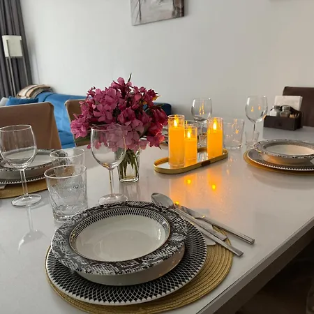 Courtyard Long Iskele