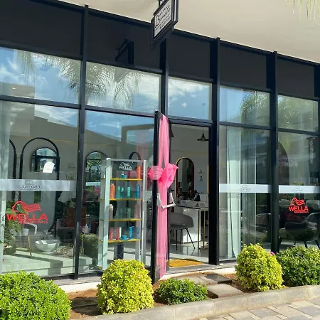 Διαμέρισμα Courtyard Long Iskele