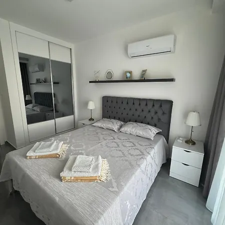 Courtyard Long Iskele Lejlighed *