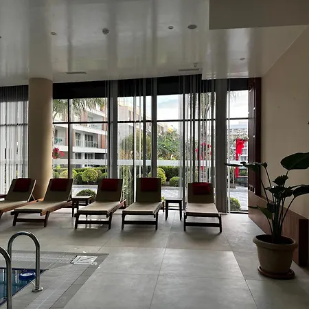 Courtyard Long Iskele Apartment *