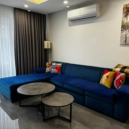 Courtyard Long Iskele