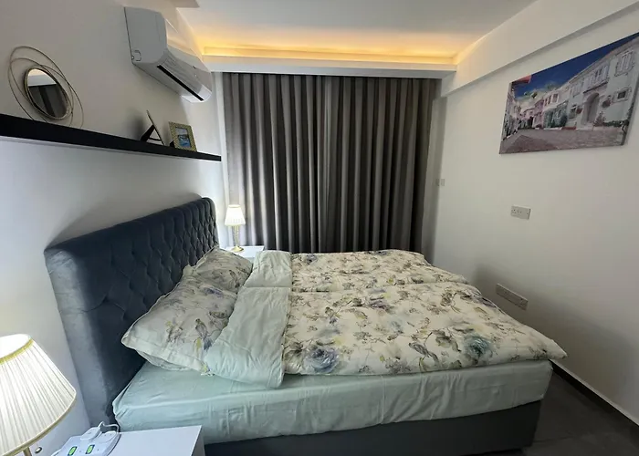 Courtyard Long Iskele アパート