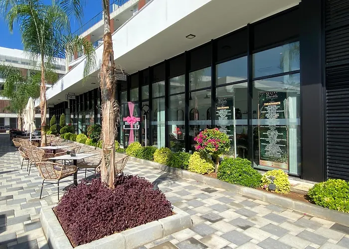 アパート Courtyard Long Iskele