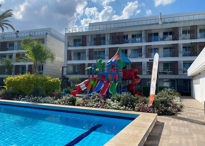 アパート Courtyard Long Iskele Iskele District (Northern Cyprus)