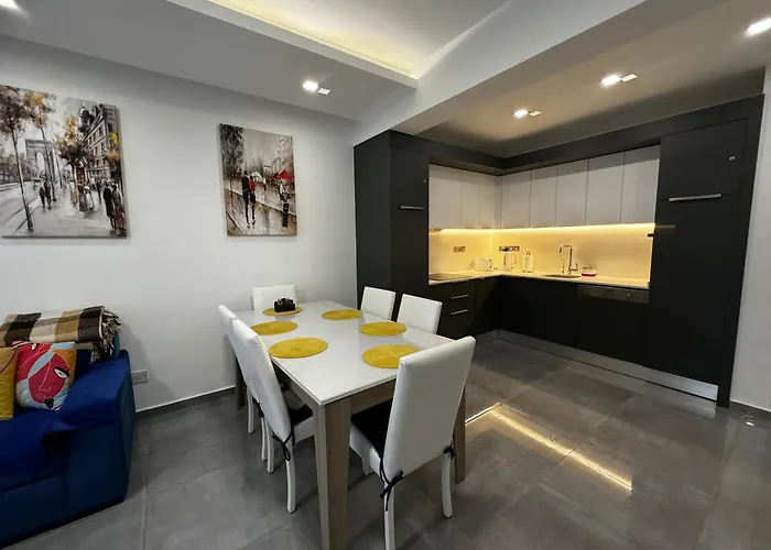 Courtyard Long Iskele *