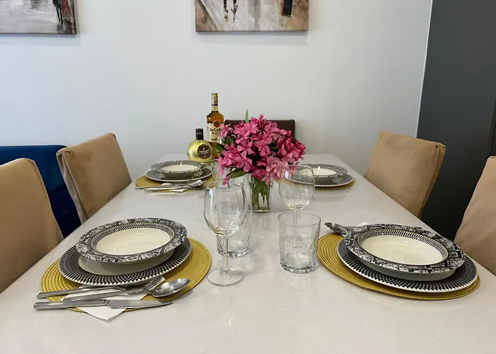 アパート Courtyard Long Iskele *